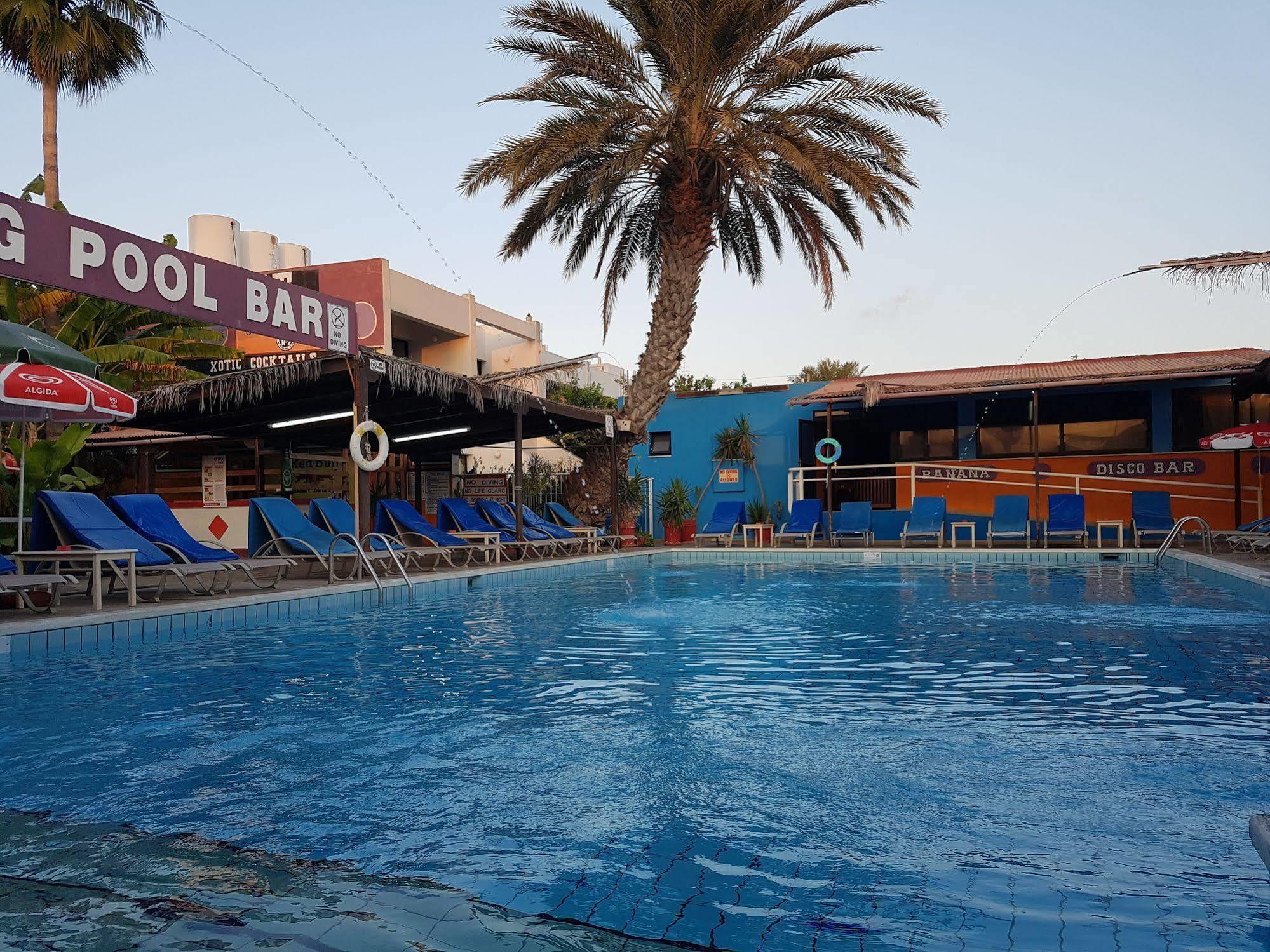 Kkaras Hotel 3 Star Ayía Nápa Extérieur photo