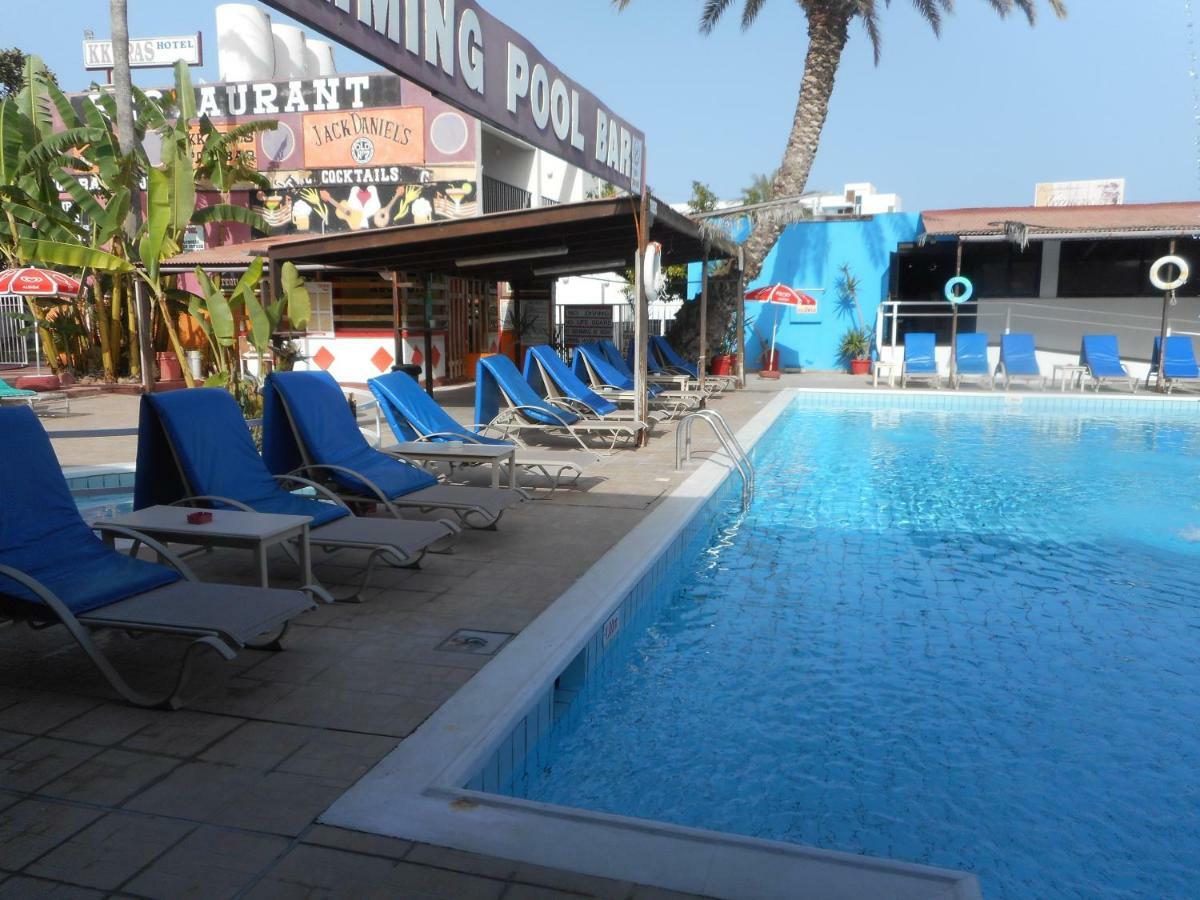 Kkaras Hotel 3 Star Ayía Nápa Extérieur photo